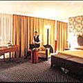 Khách sạn Hilton Opera