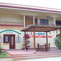 Khách sạn Làng Thụy Sỹ