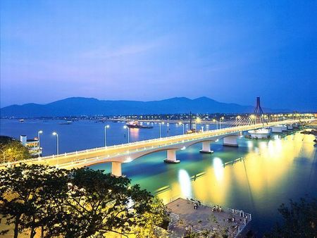 Cầu sông Hàn