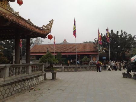 Khu di tích nhà Trần