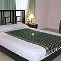 Khách sạn Bốn Biển
