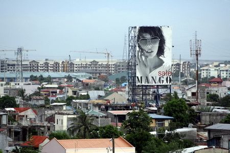 Quảng cáo Mango ở ngoại ô Manila