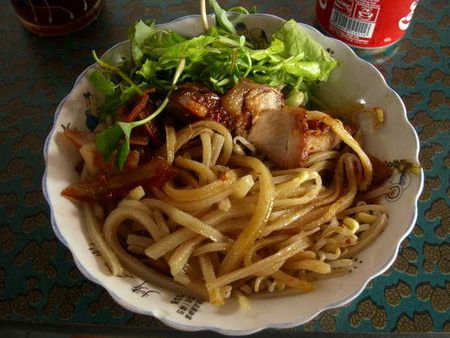 Đến với Hội An còn là đến với ẩm thực, những món ăn thật là đặc chưng nơi đây Cao lầu
