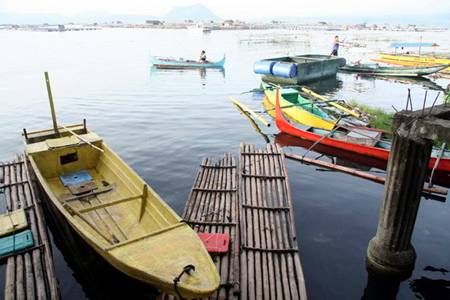 Cảnh hồ Taal lớn