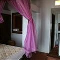 Khách sạn Trăng Tròn