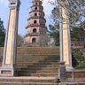 Huế: Đẹp và rẻ