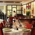 Khách sạn Hilton Opera