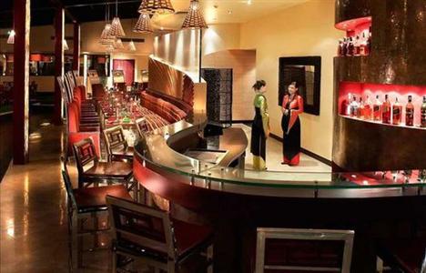 http://du-lich.chudu24.com/f/d/090305/hilton-opera9.jpg