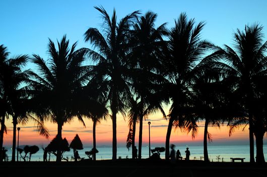 hoàng hôn ở Vịnh Nha Trang