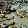 Chợ nổi trên sông