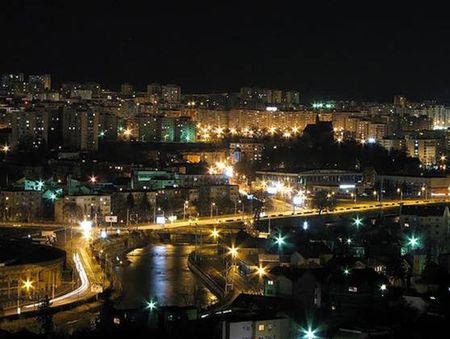 Thành phố Bucharest còn có tên gọi “ Paris của vùng Ban-căng”