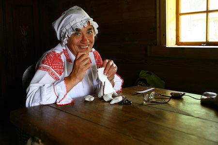 Trang phục truyền thống của người Latvia