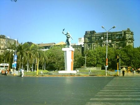 Phố mua bán kim cương Shivaji Marg