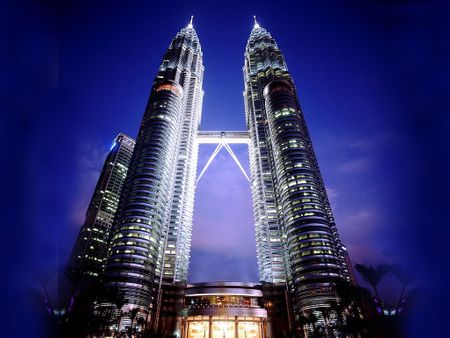 Tòa tháp đôi Petronas