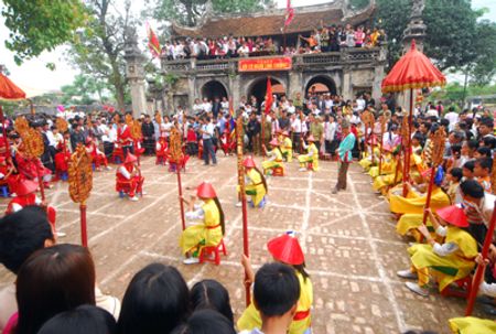 Đi xem hội Làng Chuông nhà Longthieugia nào!!! ^^ 2langchuong