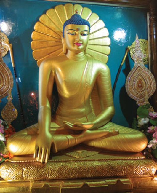 Phật Ngọc Lớn nhất thế giới - biểu tượng cho h&ograve;a b&igrave;nh, hạnh ph&uacute;c