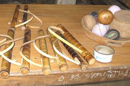 Những sản phẩm thủ công là đồ lưu niệm...