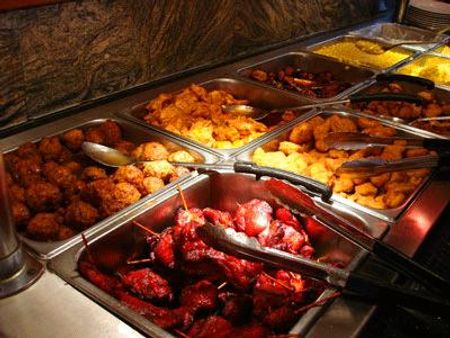 Tiệc buffet đồ ăn Trung Quốc
