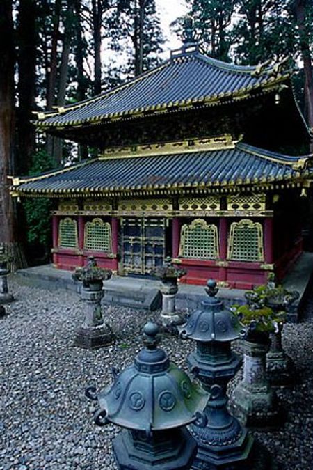 Gian chính ở đền Tosho-gu Shrine.