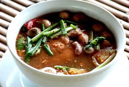 Cá kho bần