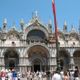 Đằng sau những chiếc mặt nạ của Venice