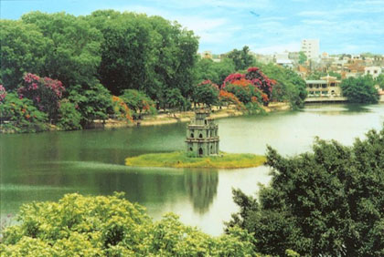 http://du-lich.chudu24.com/f/d/090624/0_ho-guom2-2.jpg