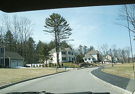 Ngoại ô newhampshire , thanh bình và yên tĩnh.
