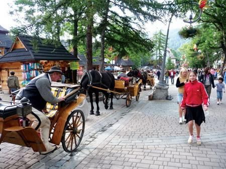 Con phố chính của kinh đô mùa đông