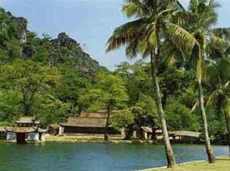 Chùa Thầy