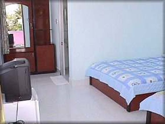 Khách Sạn Hoàn Hải