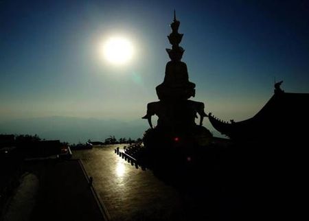 Nga Mi Sơn - Khang Hi ngự bút