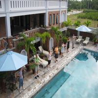 Hồ bơi - Southern Hotel & Villa