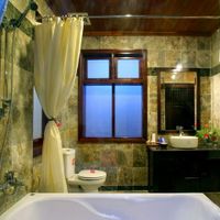 BATH ROOM - Southern Hotel & Villa