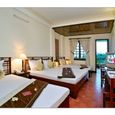 Phòng gia đình - Grassland Hotel