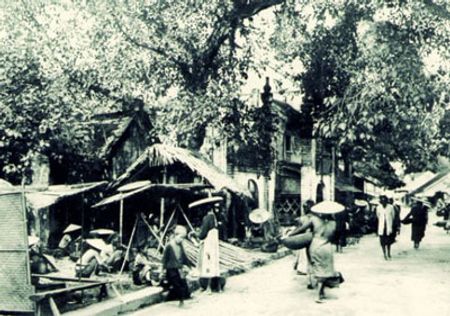 Chợ Bưởi xưa...