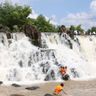 Một thoáng thác Giang Điền 