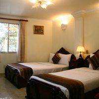 deluxe room - Khách Sạn Hoàng Liên