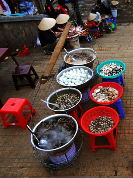 Chợ âm phủ Đà Lạt.