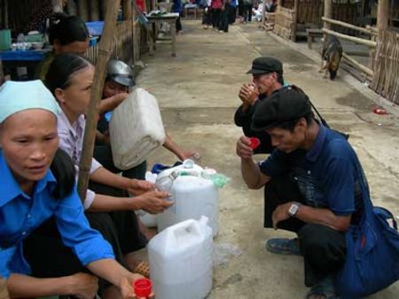 Rượu được nếm thoải mái, chỉ khi mua mới phải trả tiền