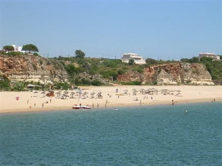 Bãi biển cát vàng Praia Grande