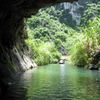 Non nước Ninh Bình
