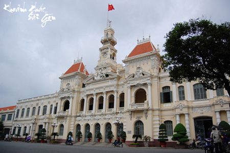 Dấu ấn trăm năm - Ủy Ban Nhân dân TP.HCM