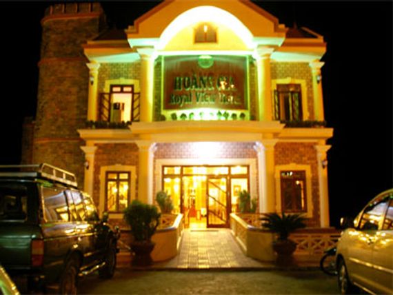 Khách sạn Royal View