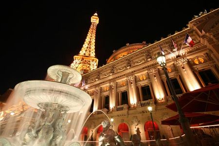 Khách sạn Paris