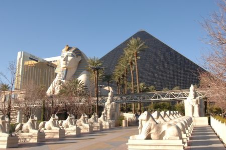 Khách sạn Luxer và casino Las Vegas