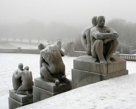 Các bức tượng điêu khắc trong công viên Vigeland