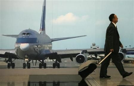 Sân bay quốc tế Hong Kong xếp vị trí thứ hai.