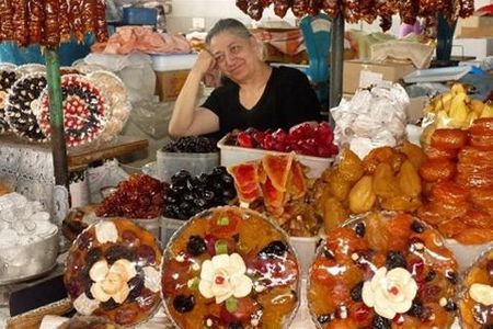 Hoa quả khô trong các chợ ở Yerevan