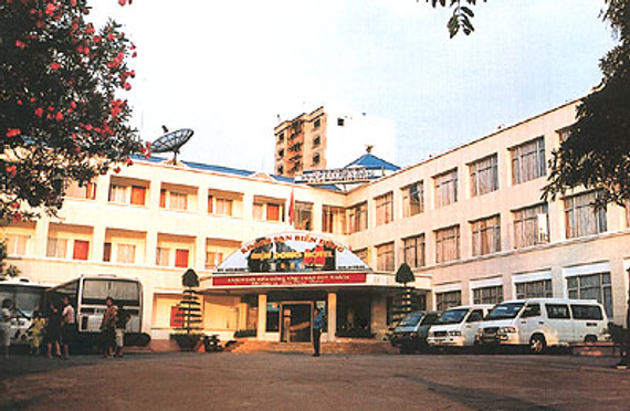 Khách sạn Biển Đông