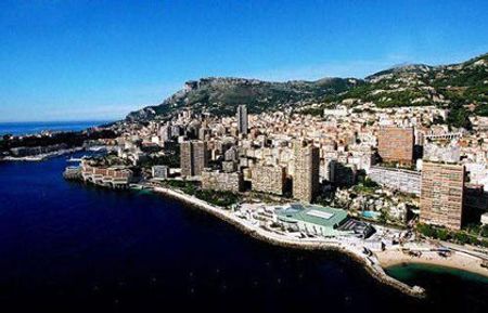 Monte Carlo, Monaco: Giá trung bình: 49.100 USD/m2, đắt nhất thế giới.